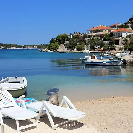 Razanj 12733b Rogoznica (Sibenik-Knin)